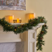 Christmas Wreath With 20 Pine Cones And 50 Warm White LED Lights With Timer - Battery Powered - Outdoor, 160 Pointed Heads